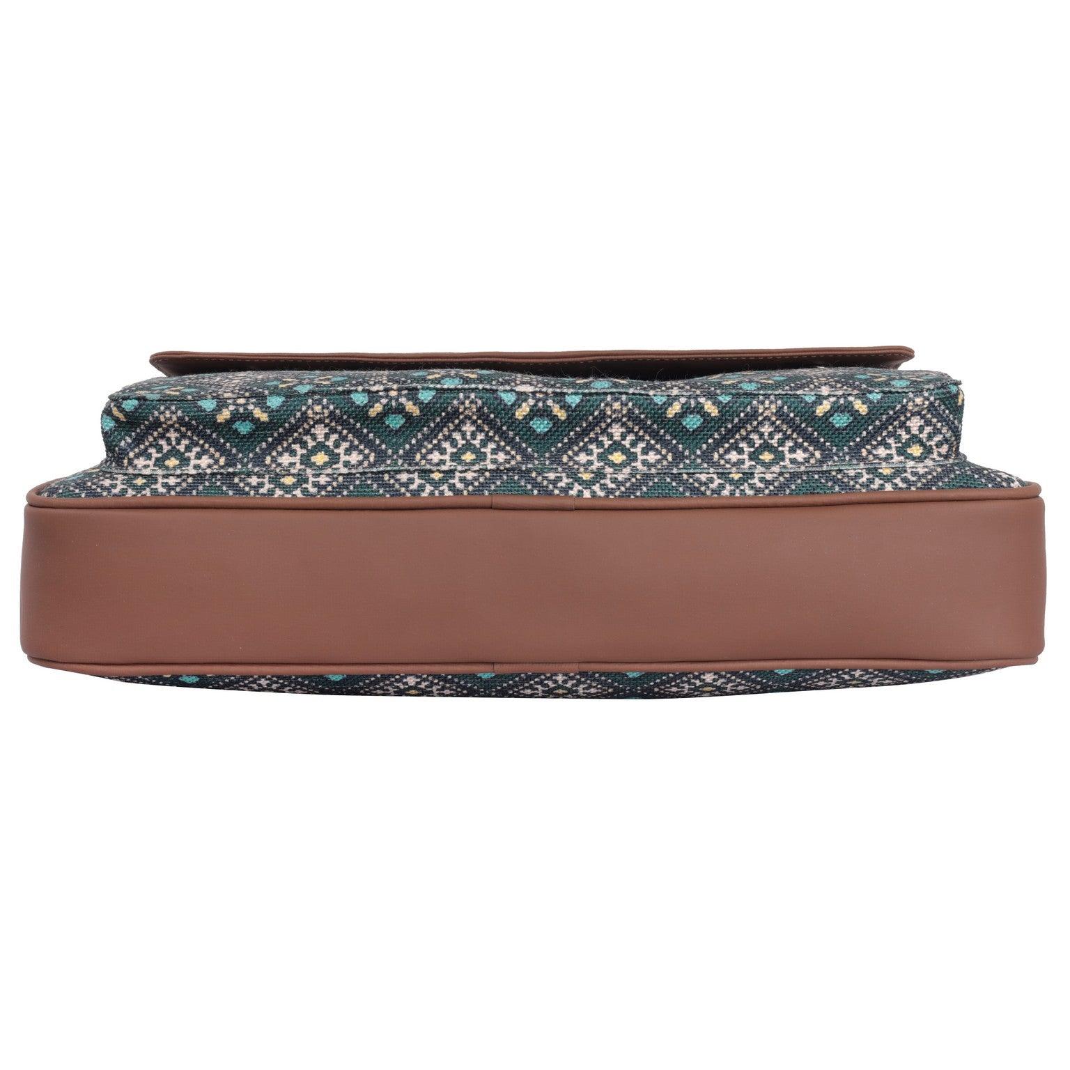 Stylish Diamond-Patterned Laptop Bag with Vegan Leather | AMIC - Amic