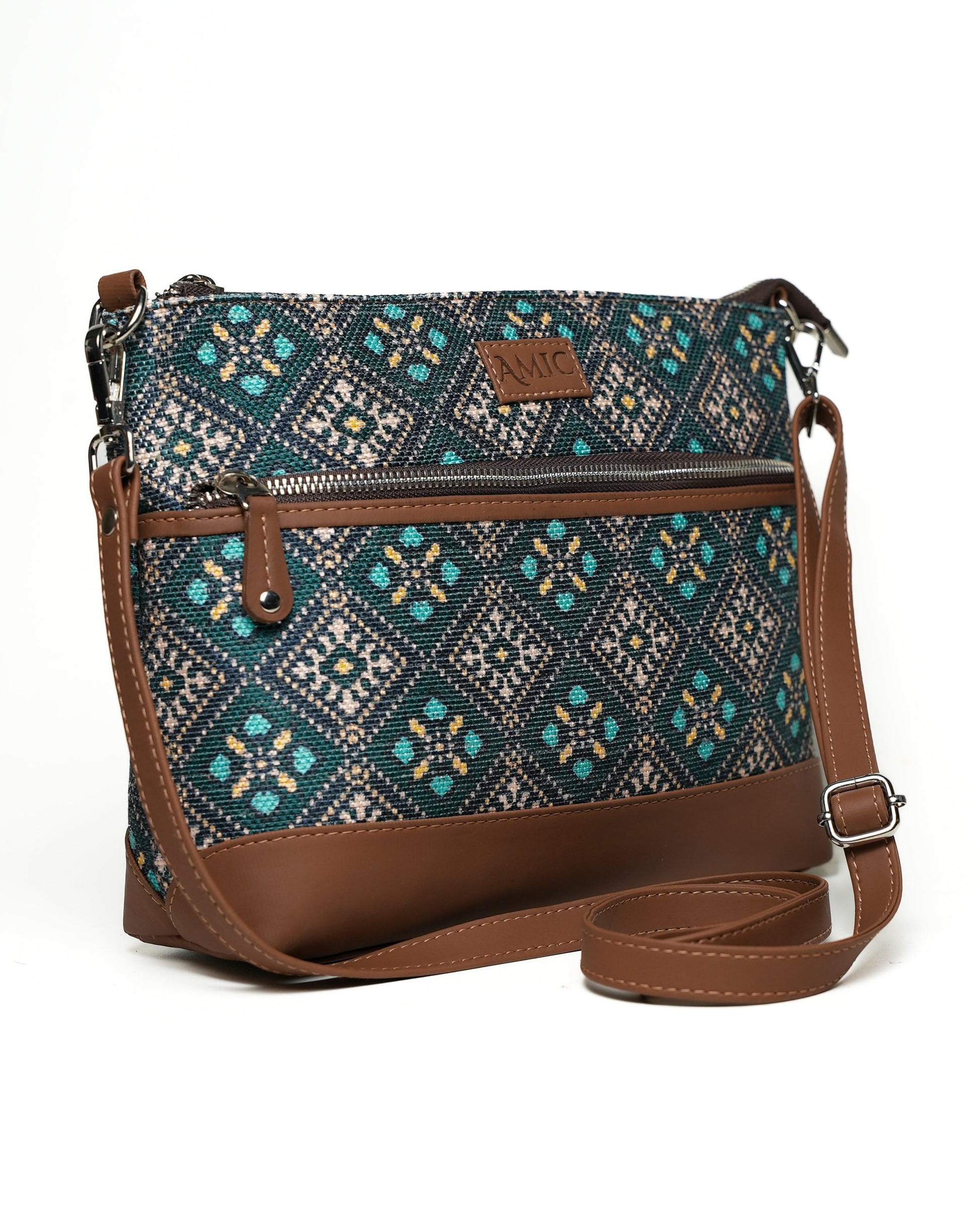 Amic Heritage Charm Side Shoulder Bag – Effortless Grace - Amic
