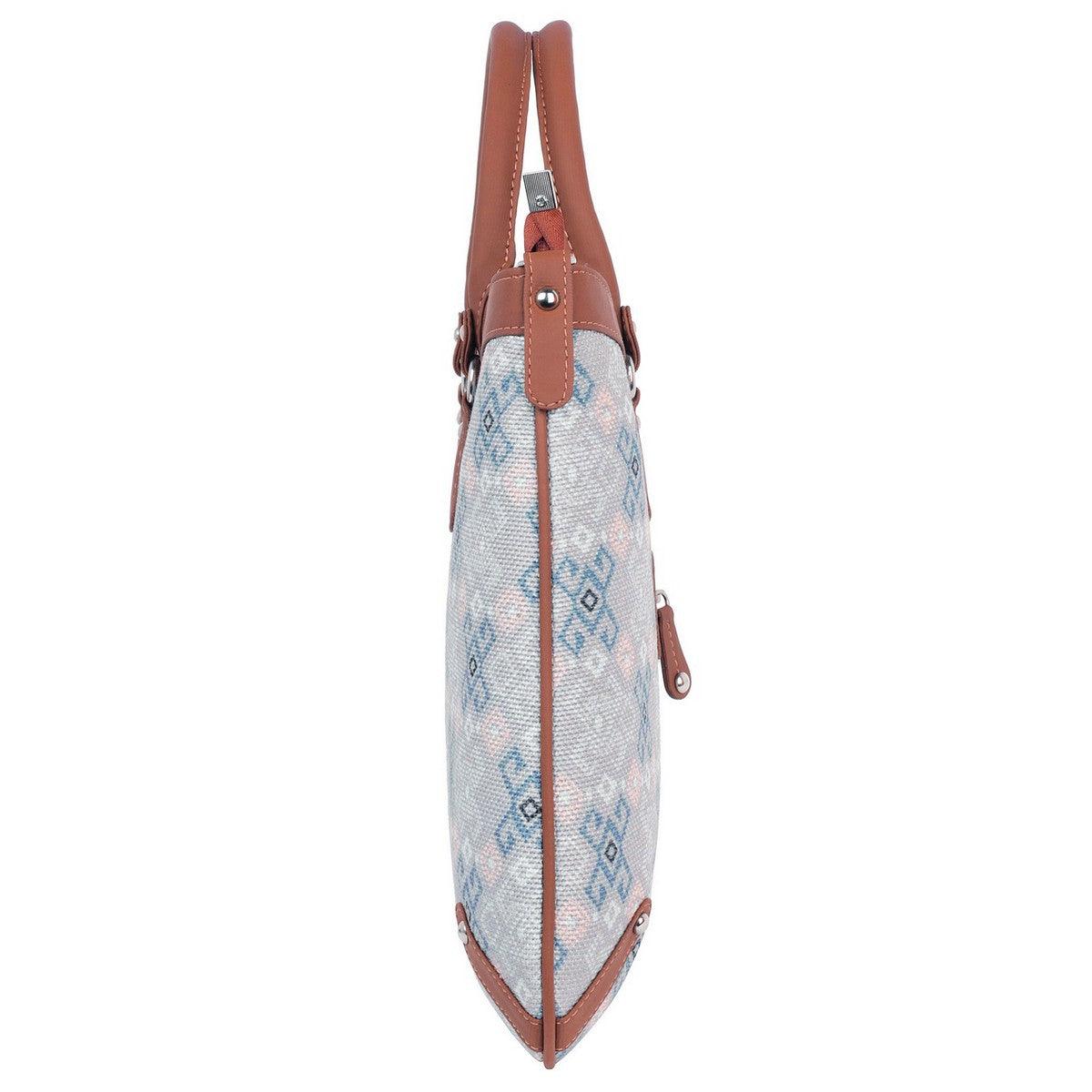 Graceful Handbag with Soft Blue Geometric Prints – Amic - Amic