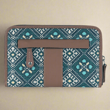 Stylish Blue Pattern Chain Wallet | AMIC - Amic