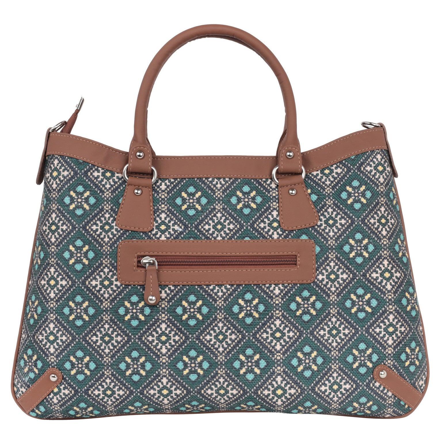 Handcrafted Handbag with Timeless Geometric Elegance – Amic - Amic