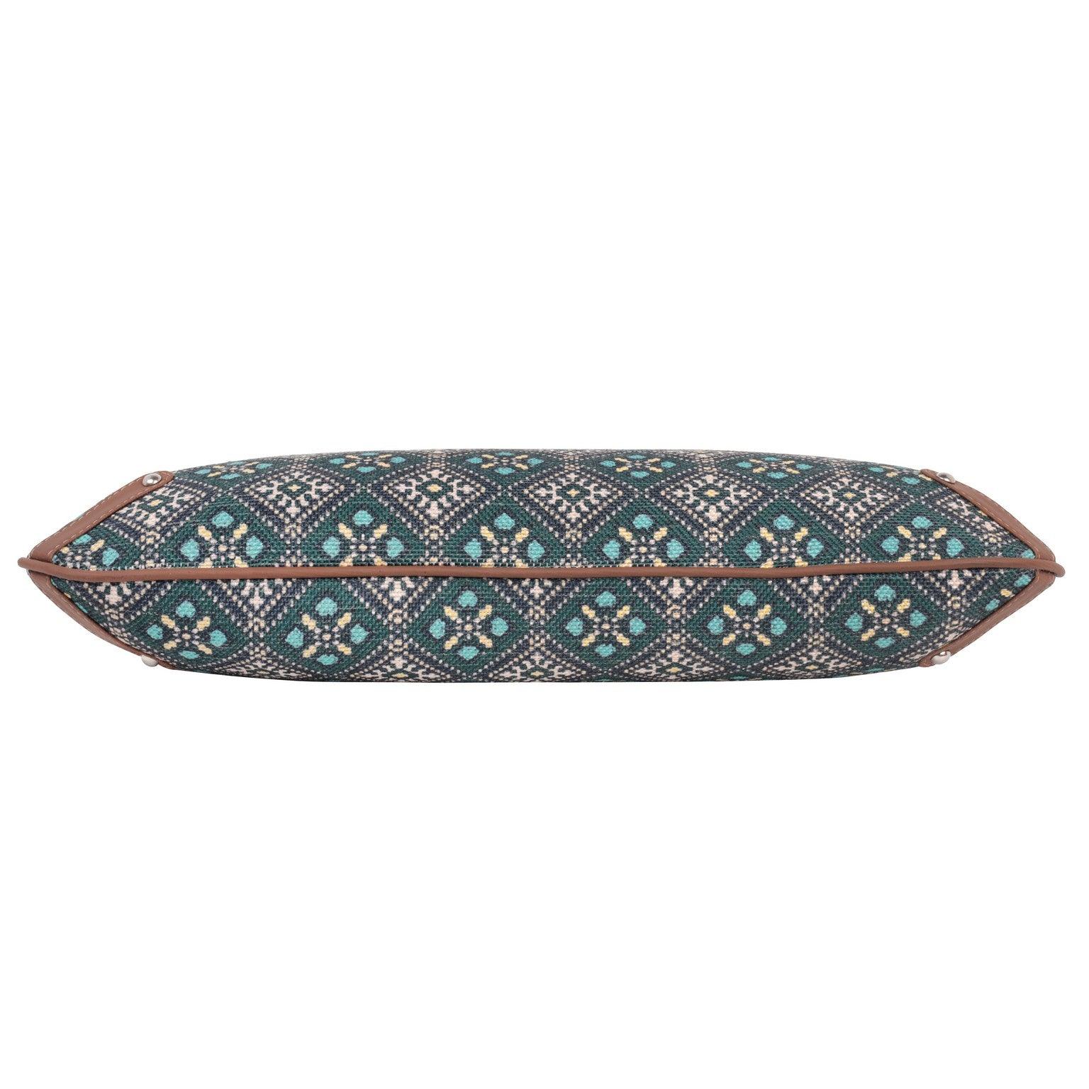 Handcrafted Handbag with Timeless Geometric Elegance – Amic - Amic