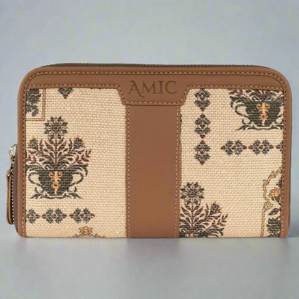 Amic Vegan Leather Chain Wallet with Elegant Beige Floral Print – Compact and Stylish Organizer